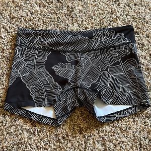 Jolyn “skyler” shorts